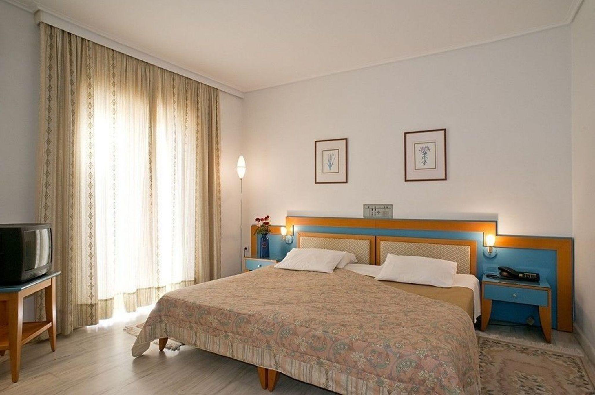 Chrispy Beach Resort, Agia Marina Rom bilde