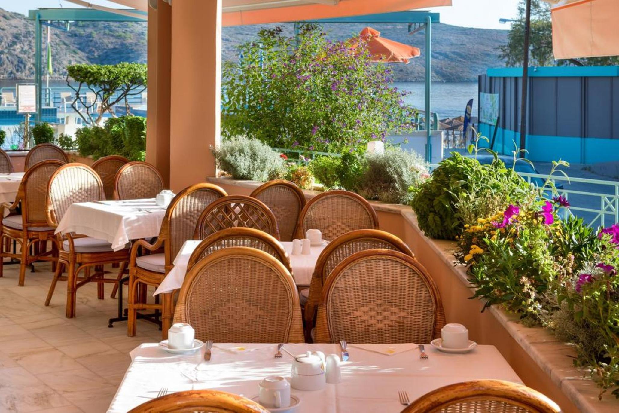 Chrispy Beach Resort, Agia Marina Eksteriør bilde