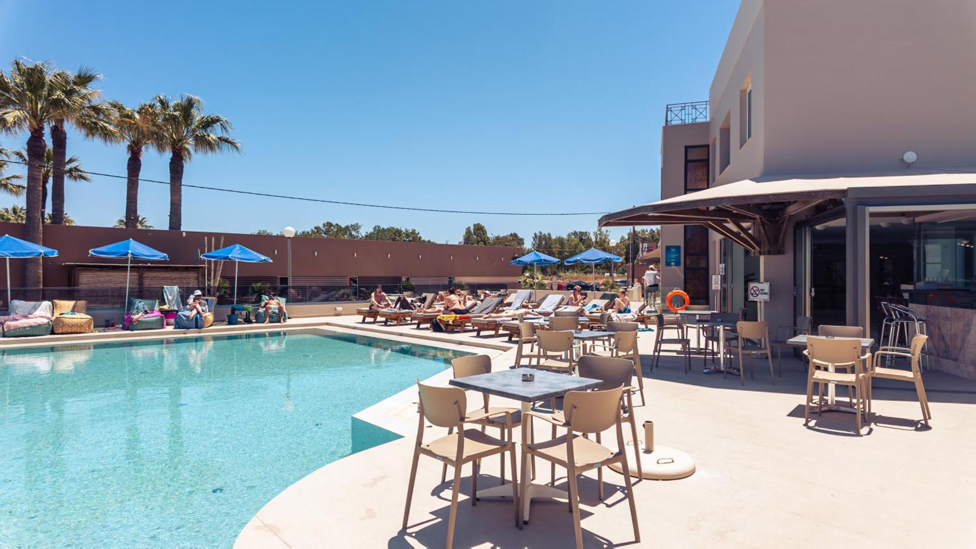 Chrispy Beach Resort, Agia Marina Eksteriør bilde