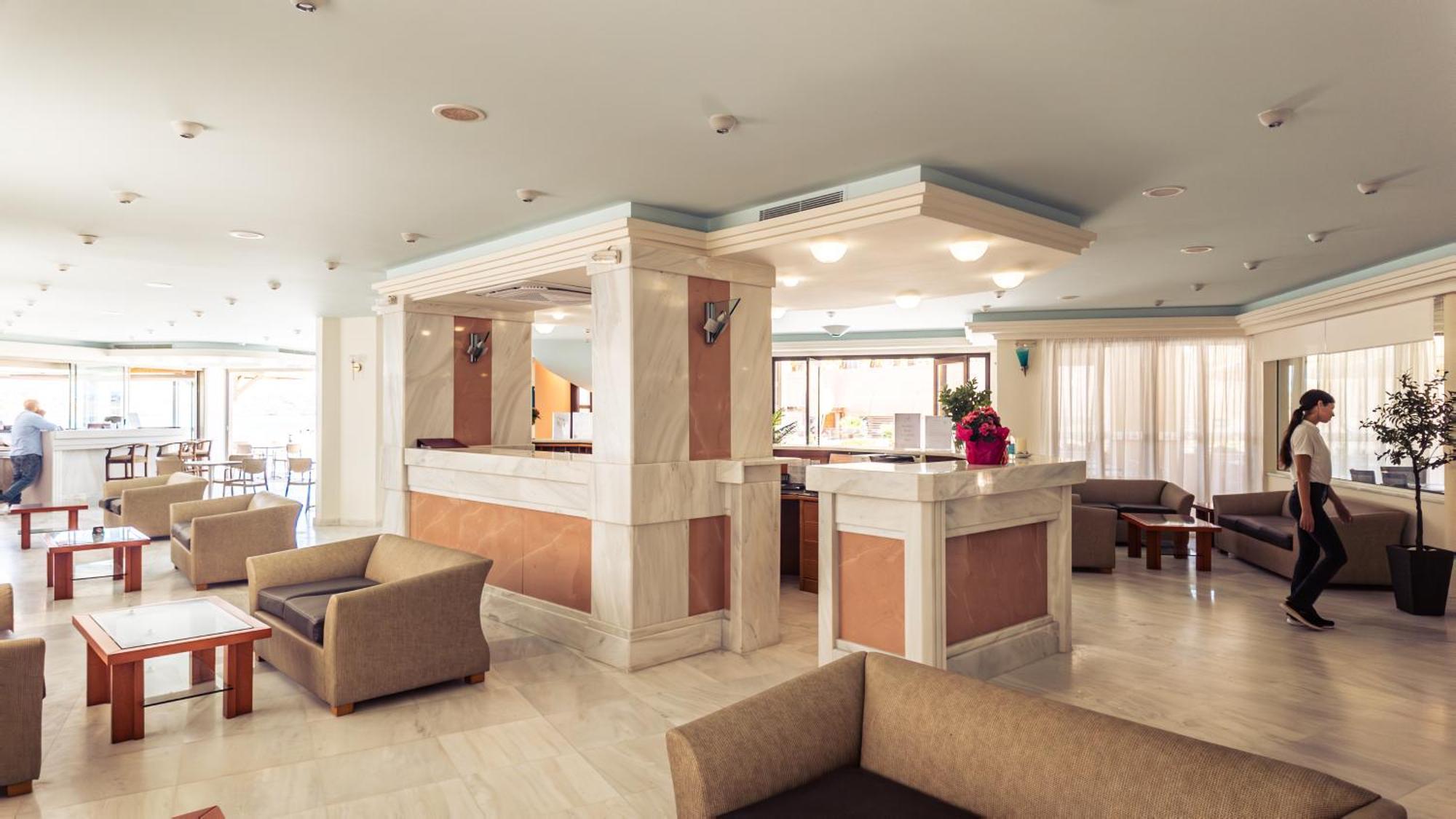 Chrispy Beach Resort, Agia Marina Eksteriør bilde